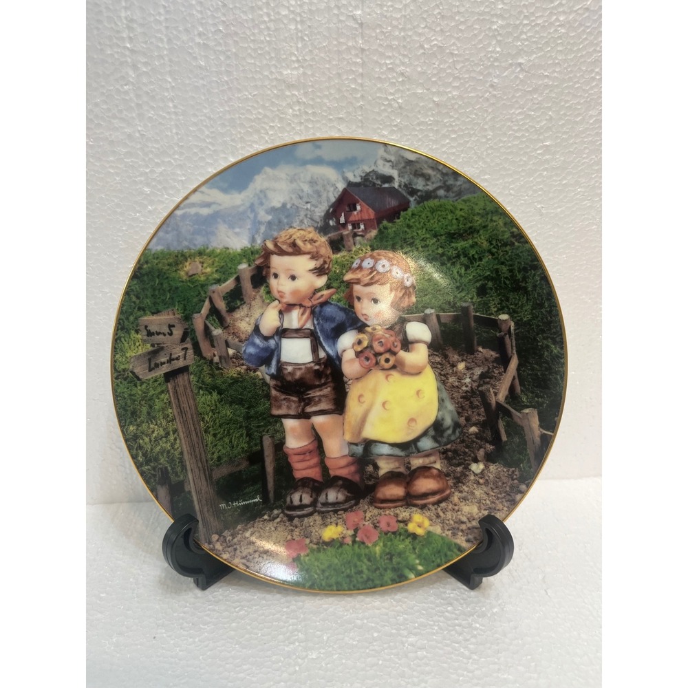 M J Hummel Little Companions Country Crossroads Plate‎ 1st Edition